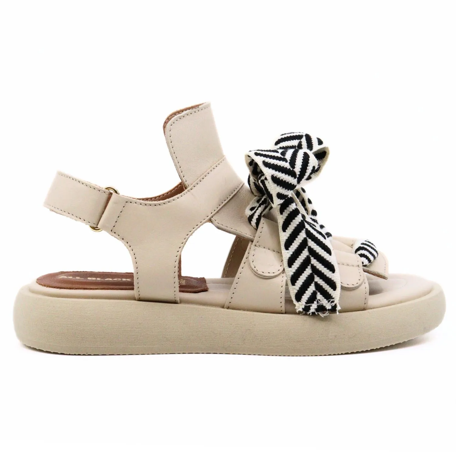 All Black - Women's Bowlace Sandal