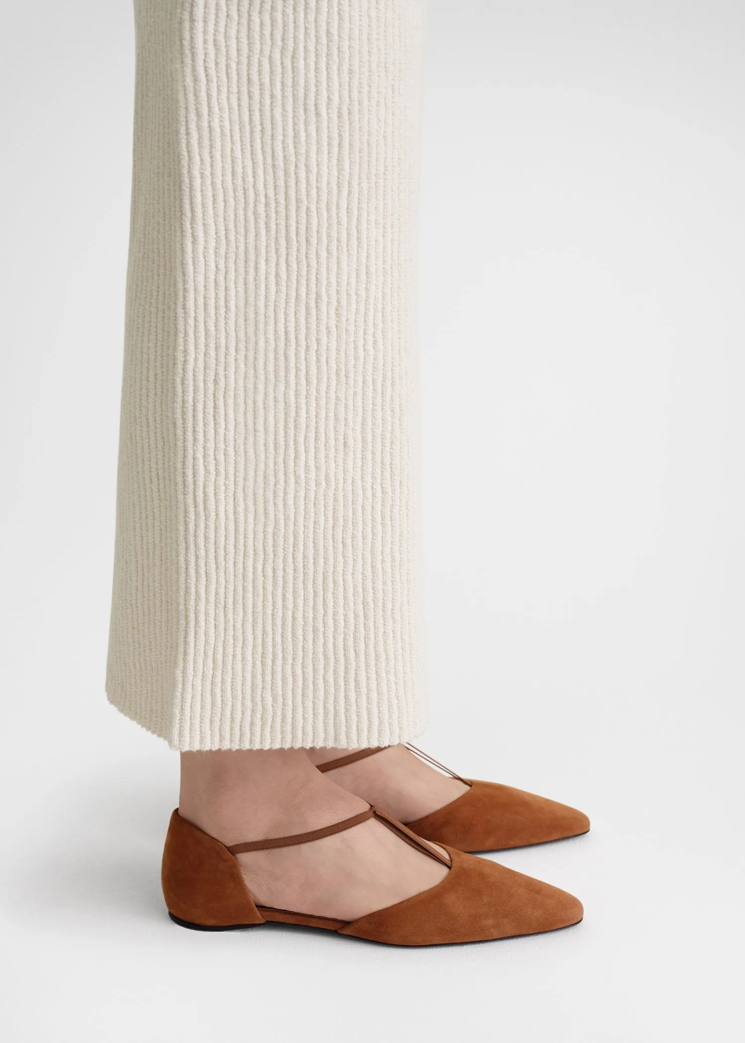 The T-Strap Flat tan