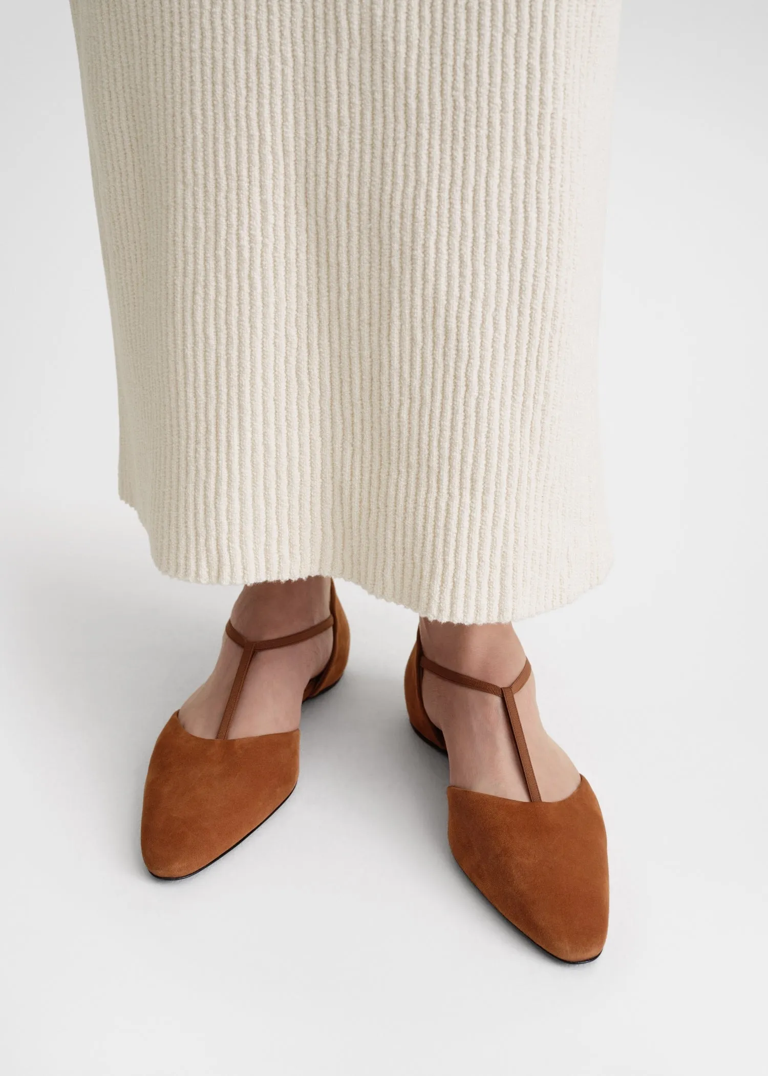 The T-Strap Flat tan
